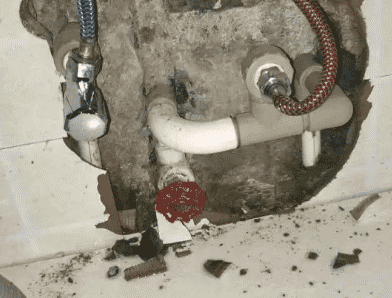 思明卫生间漏水维修公司专业为您介绍下思明查漏水的服务流程是怎么样的。首先需求找专业的师傅走效